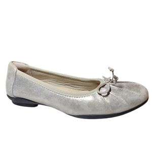 Clarks Suede Leather Ballet Flats Sara Aster Metallic Gold Silver Preppy‎ 5.5